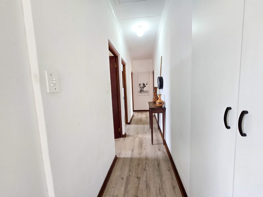 3 Bedroom Property for Sale in Stilbaai Wes Western Cape